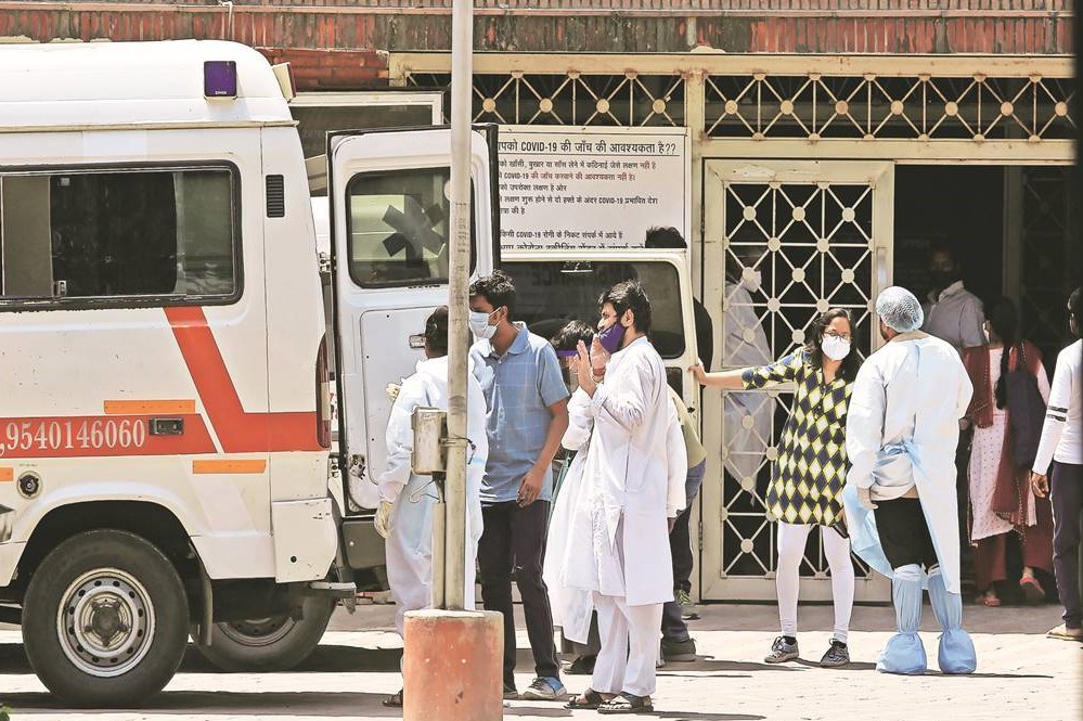 Emergency ambulance team at work Varanasi